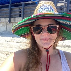 Meet your Posher, Natalie